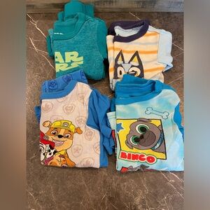 Set of 4 - pajamas, short sleeve/ shorts  , Disney and Nickelodeon